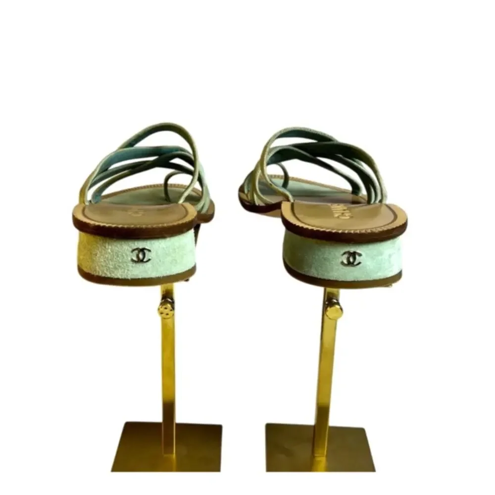 CHANEL rare 18c